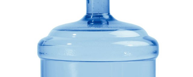 水桶里长青苔如何清除(水桶中长青苔怎么去除)