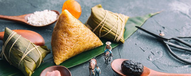 吃碱水粽有什么要注意的(吃碱水粽子有什么好处)