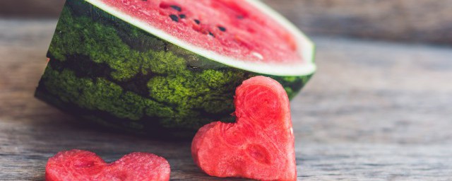 西瓜的成熟期的时长(西瓜的成熟时间多长)