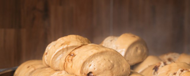 做馒头发酵需要多长时间？(做馒头一般发酵多久时间)