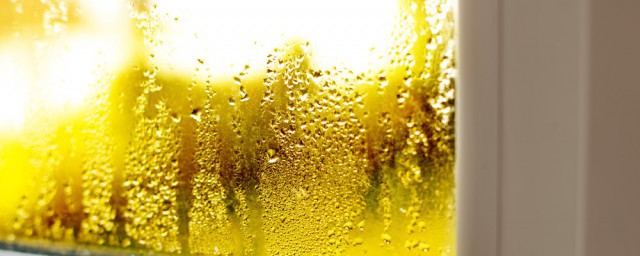 加湿器会湿气重吗(用加湿器会湿气重吗)