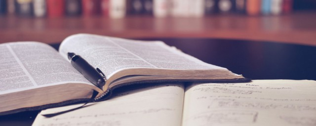 沉思良久的含义(沉思已久的意思)