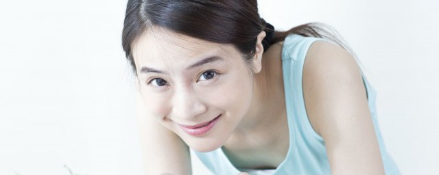 白糖洗脸作用是什么(经常用白糖洗脸会产生什么样的效果)