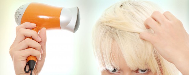 头发太贴怎样弄蓬松(头发太服帖怎么弄蓬松点)