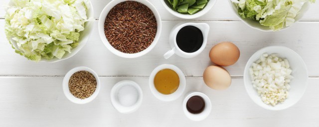 蛋清要打发的时间(蛋清打发要多久时间)