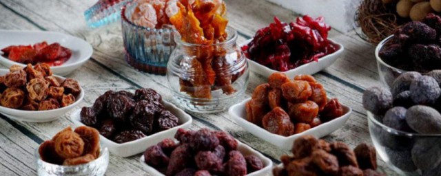 蒙族人有何日常禁忌(蒙古人的禁忌包括)