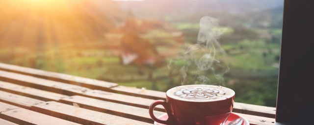 喝美式咖啡有什么好处(喝美式咖啡有好处吗)