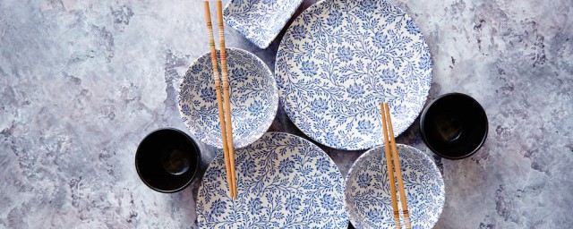 不锈钢餐具首次使用如何消毒(不锈钢餐具最好用化学方法消毒对吗)