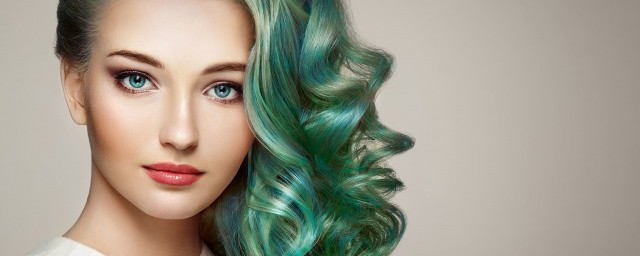 烫发和染发需要多长时间最好(烫发染发哪个时间长)