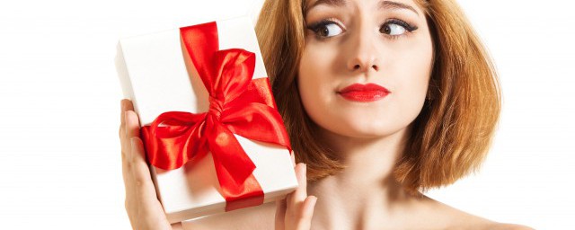 情人节适合送女友的礼物(情人节送女友啥礼物好)
