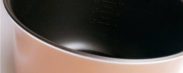 电饭煲第一次用的清洗方法(电饭煲第一用怎么清洗)