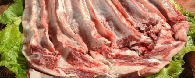 羊肉炖多长久最好吃(羊肉炖几个小时比较好)