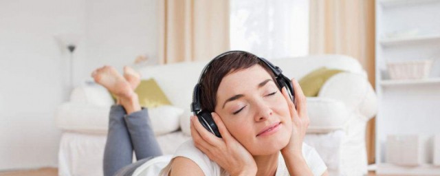 董小姐歌曲介绍(董小姐这首首歌的歌名)