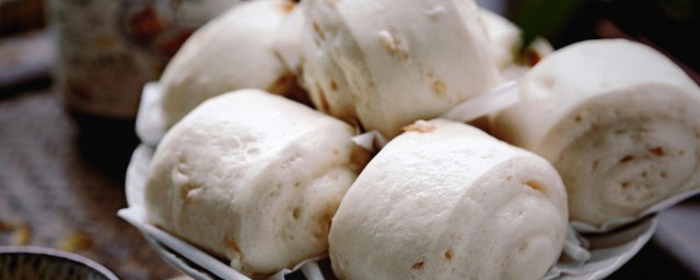 馒头不干不硬不变质方法(馒头咋放不干不坏)