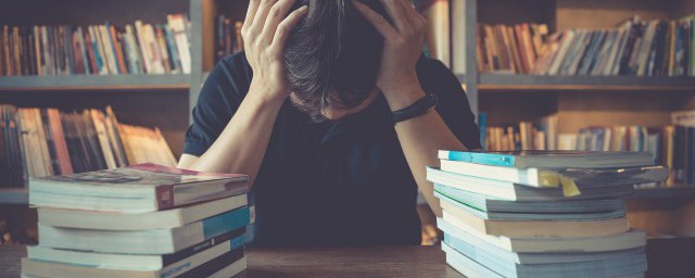 关雎主要运用了哪些手法(关雎所用的手法)