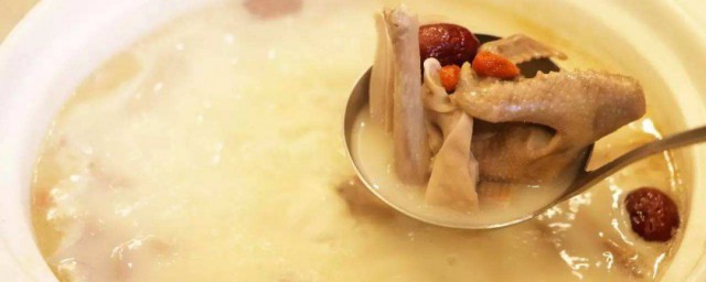 孕期猪肚汤的做法及功效(孕妇 猪肚汤)