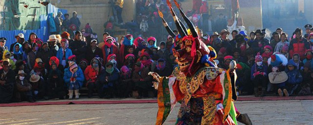 藏族的传统节日的介绍(藏民族的传统节日有哪些)