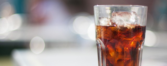 肥宅水的简介(肥宅快乐水)