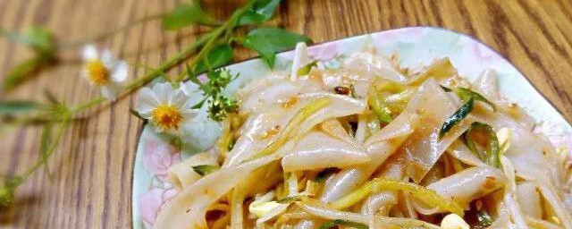 做凉皮没有筋老是碎的原因(凉皮没筋道,还总是裂开)