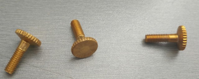 拧开螺丝的小技巧(螺丝拧紧技巧)