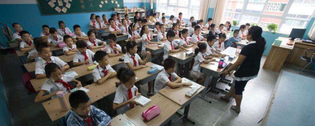 七律长征诗句主要意思(七律长征诗句的意思是什么)