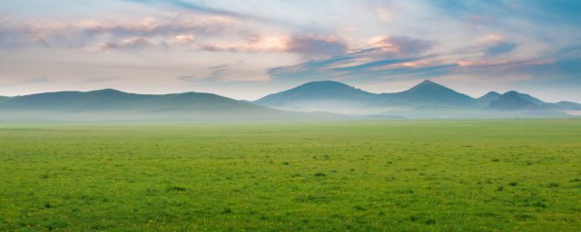 巴音布鲁克代表的意思(巴音布鲁克翻译成汉语是什么意思)