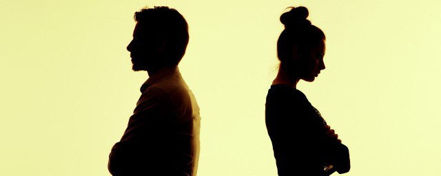 贫贱夫妻百事哀这句话的意思(贫贱夫妻百事哀这句话的理解)