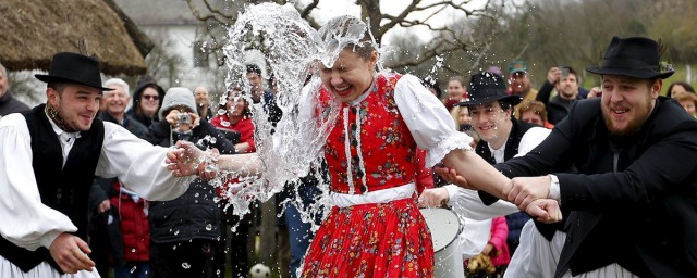 复活节庆祝活动介绍(复活节节日介绍)