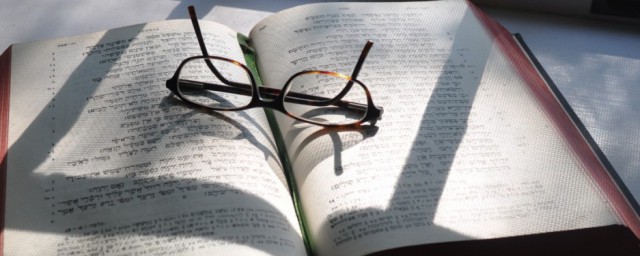 桃花溪古诗的解释(古诗《桃花溪》)