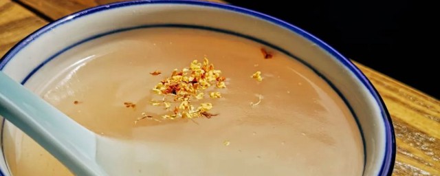 藕粉冲出来是稀的有哪些原因(为什么藕粉刚刚冲出来是厚的,一会就稀了)