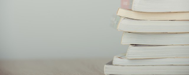 凌乱这个词的解释(凌乱的词义)