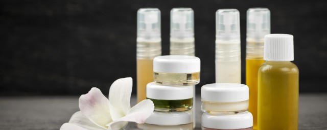 基础护肤有哪些护肤品(基础护肤都有哪些)