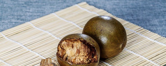 罗汉果的功效与禁忌症介绍(罗汉果的副作用与禁忌症)