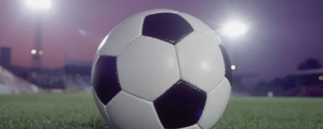 现代足球项目了解(现代足球发展)