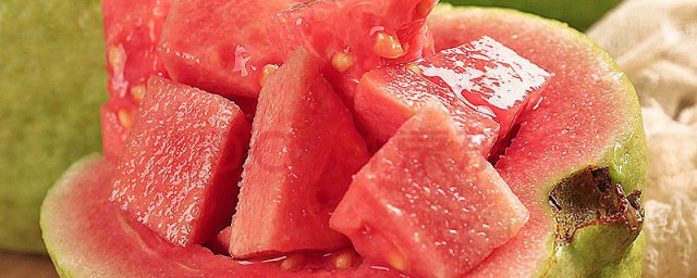 芭乐的皮的营养价值(芭乐有哪些营养价值)