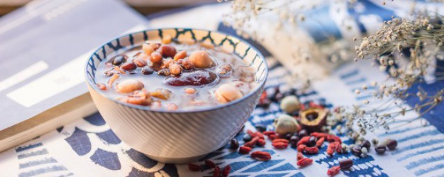 沈从文腊八粥的线索(沈从文《腊八粥》后续)