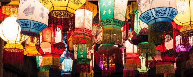 元宵节有什么风俗呢(元宵节有哪些风俗)