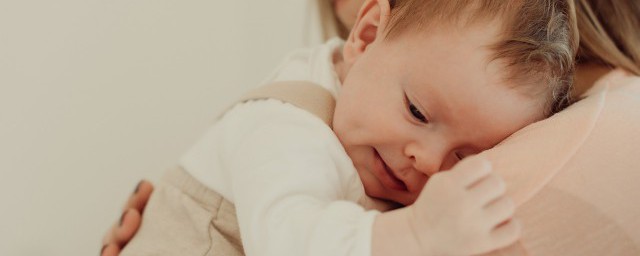 晒娃十字经典短句(晒娃10字短句)