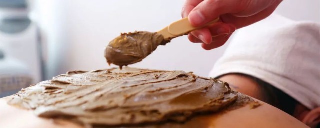 关于泥灸的功效与作用禁忌(泥灸的禁忌症)