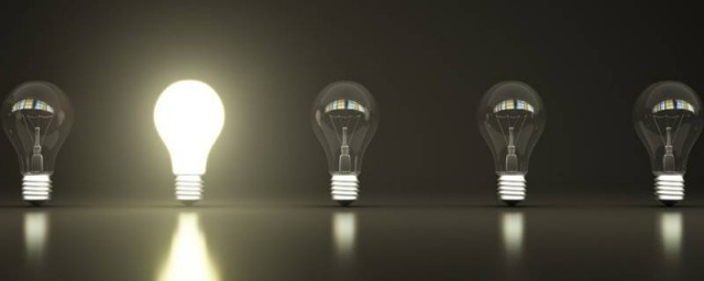 电灯的发明历程(电灯的发明者及发明时间)