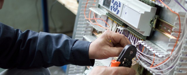 交流电源什么意思(交流电源怎么表示)