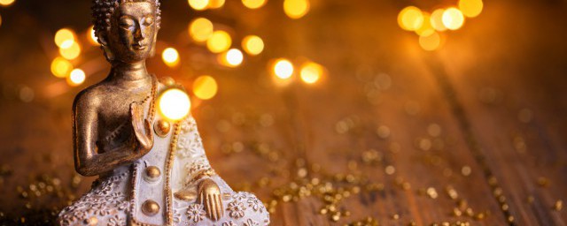 观世音手执的瓶子叫净瓶对吗(手握净瓶的观音是什么观音)