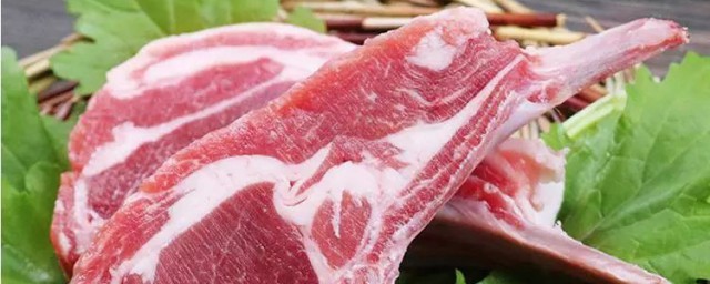 哪些食物不能和羊肉一起吃(羊肉不能和哪些食物一起吃?)