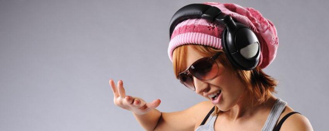 战友还记得吗歌简介(战友你是否还记得起歌曲)