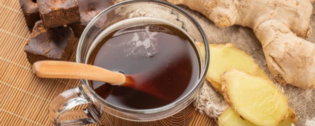 姜红糖水的作用和注意事项(姜水红糖水的作用)