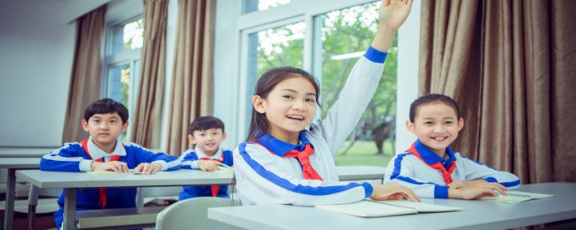 麝字的部首的介绍(麝字的读音和部首)