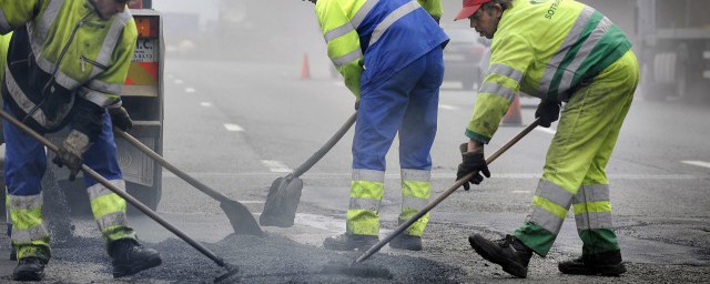 软基路段的意思是什么(高速上软基路段是什么意思)