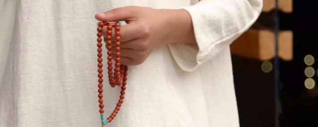 关于女生戴佛珠的禁忌介绍(哪些女人不适合戴佛珠)