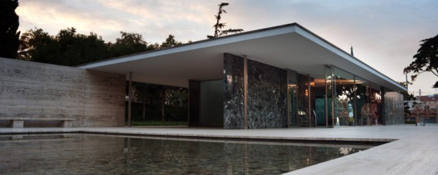 密斯代表作介绍(密斯的简介)