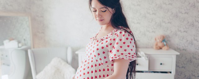 孕妇不能吃哪些食物(孕妇不能吃哪些食物表)